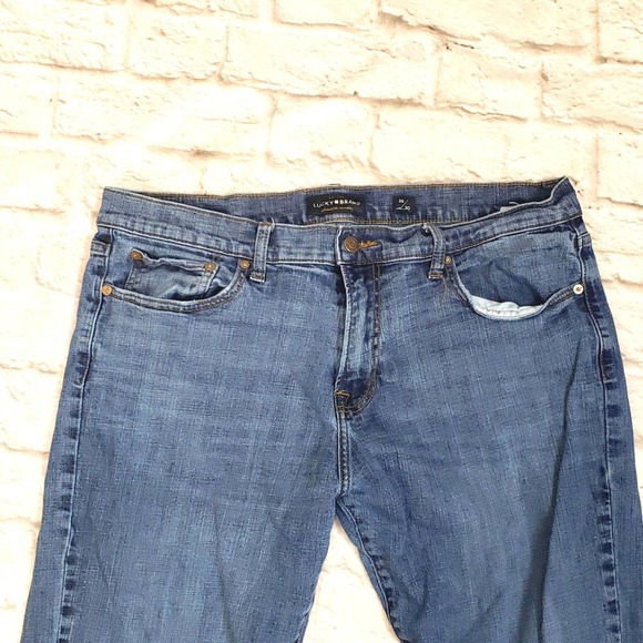 Lucky Brand 221 Straight Jeans size 38 - Picture 3 of 7